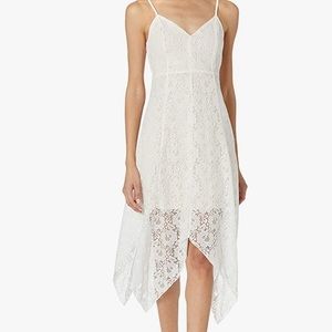 Sleeveless Ivory Lace Dress